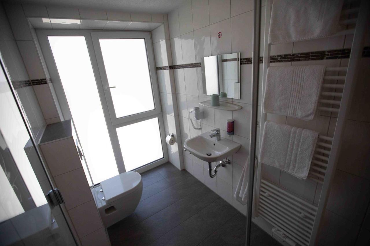 Heilbronner Hotel Am Schoenen Theater Εξωτερικό φωτογραφία