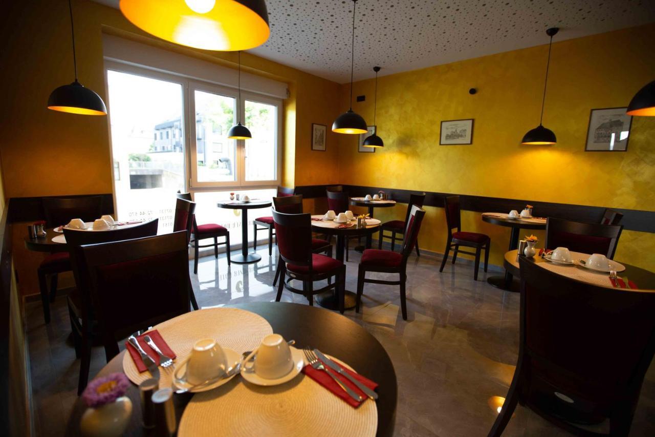 Heilbronner Hotel Am Schoenen Theater Εξωτερικό φωτογραφία